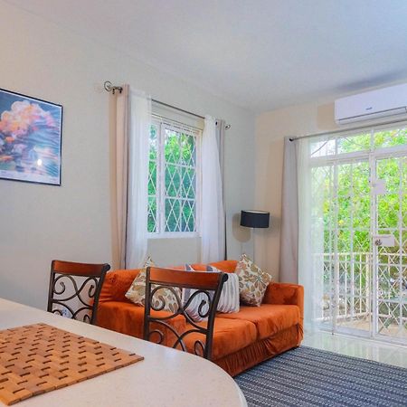 Musgrave Annex- Comfy 1 Bedroom Apartment On The Ground Floor Kingston Esterno foto