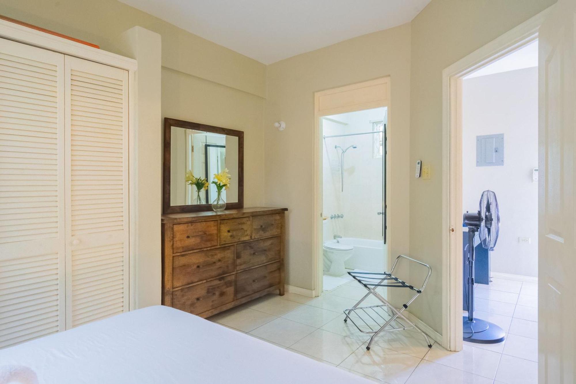 Musgrave Annex- Comfy 1 Bedroom Apartment On The Ground Floor Kingston Esterno foto